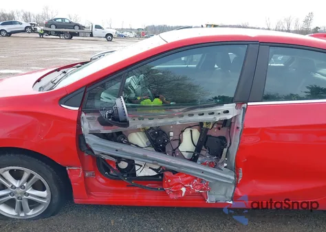 2017 Chevrolet Cruze Lt Auto из США, поврежденный, VIN 1G1BE5SMXH7259727